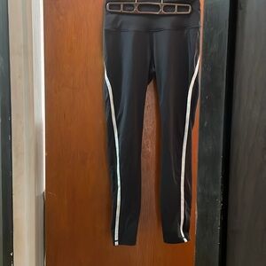 VICTORIA'S SECRET SPORT Black Mesh and Metallic Silver Stripe Knockout Leggings